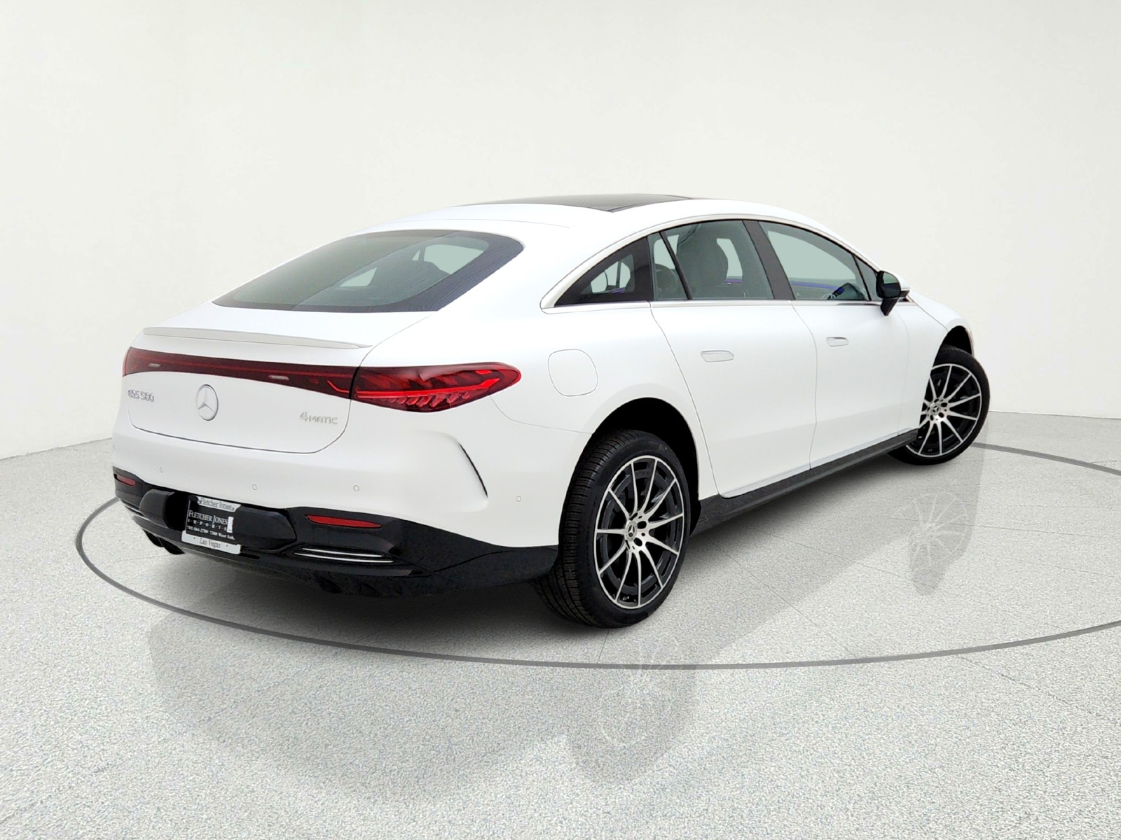 New 2026 MANUFAKTUR Signature Moonlight White Magno Mercedes-Benz EQS 580 4MATIC® Sedan image 9