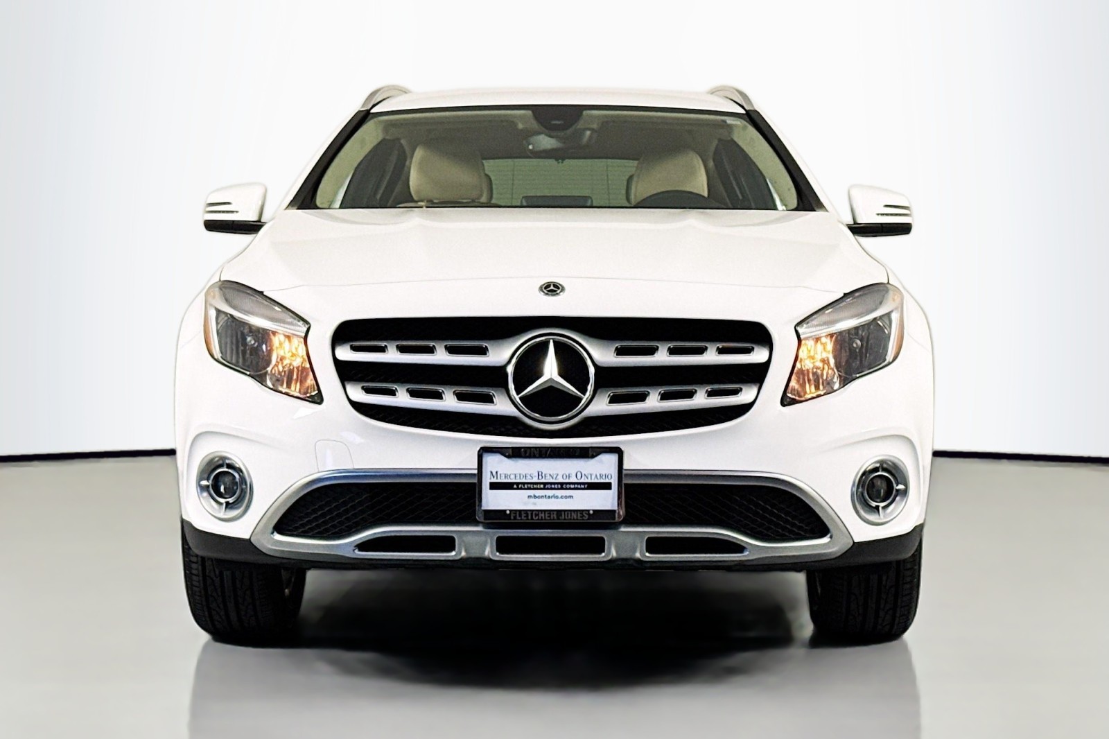 Used 2019 Polar White Mercedes-Benz GLA 250 image 2
