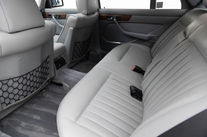 1986 Mercedes-Benz 420-Class 420 SEL in , 