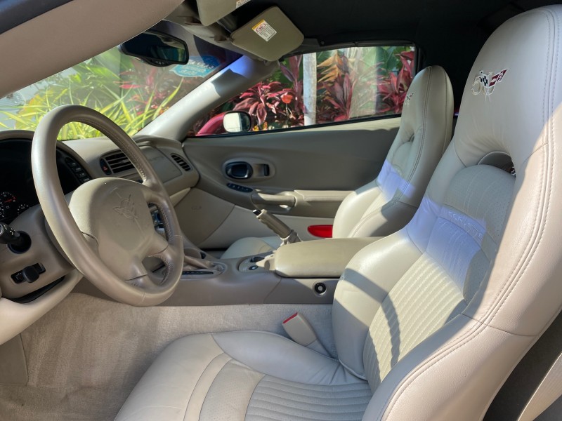 2003 Chevrolet Corvette 50TH CONVERTIBLE LOW MILES 6,742 in , 