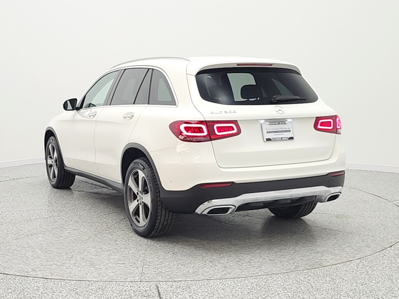 Used 2022 Polar White Mercedes-Benz GLC 300 SUV image 7