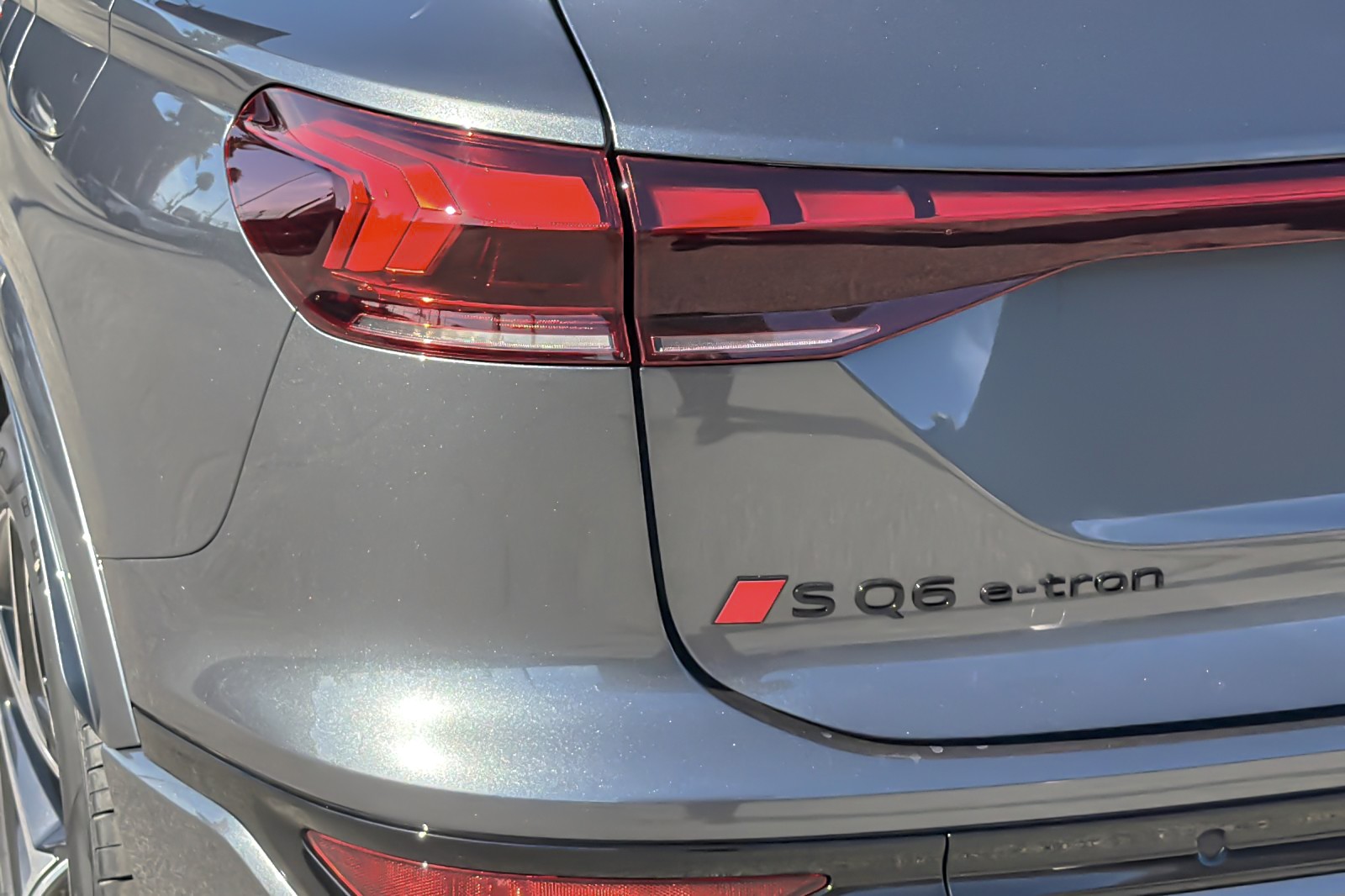 New 2027 Daytona Gray Pearl Effect Audi Premium Plus quattro image 27