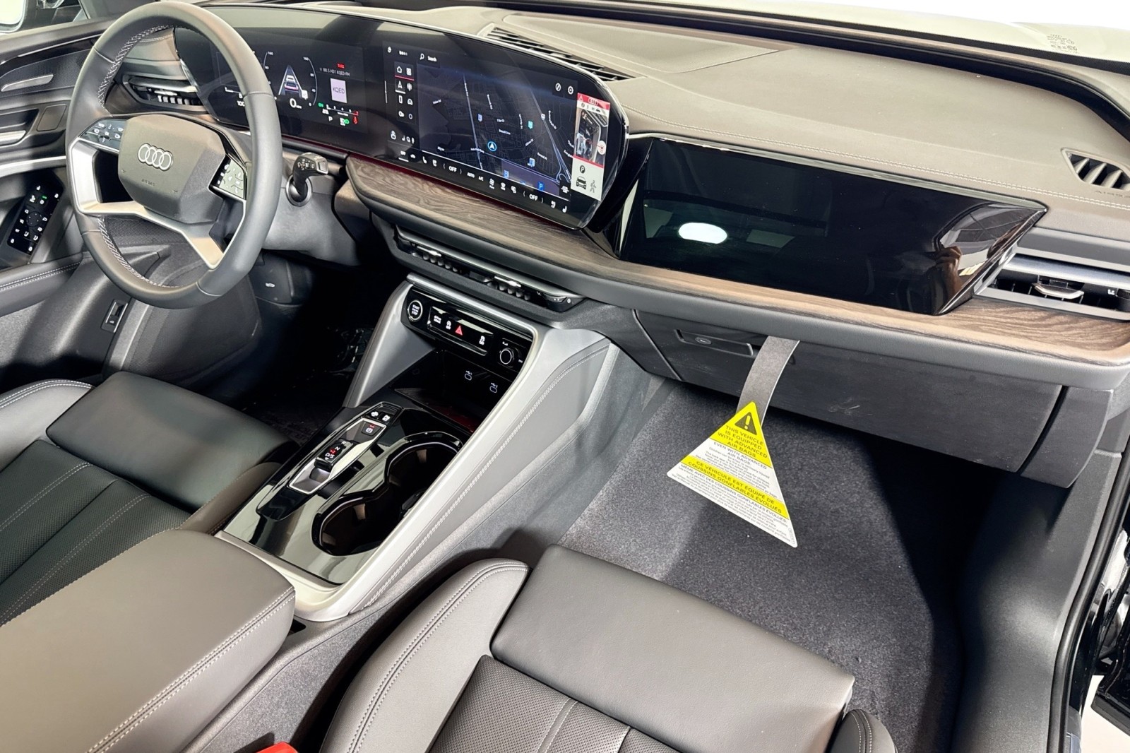 New 2025 Mythos Black Metallic Audi Premium Plus 2.0 TFSI quattro image 26