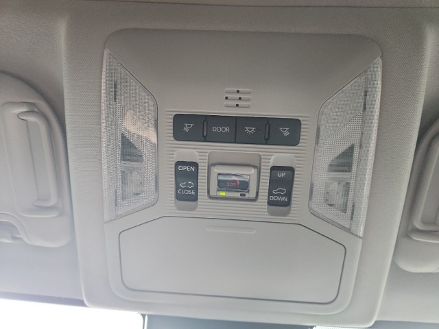 ToyotaRAV429