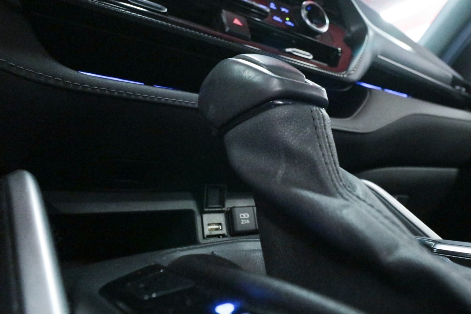 Used Car 2021 Toyota Highlander  Xse For Sale Under $35,000 In Austin, Texas