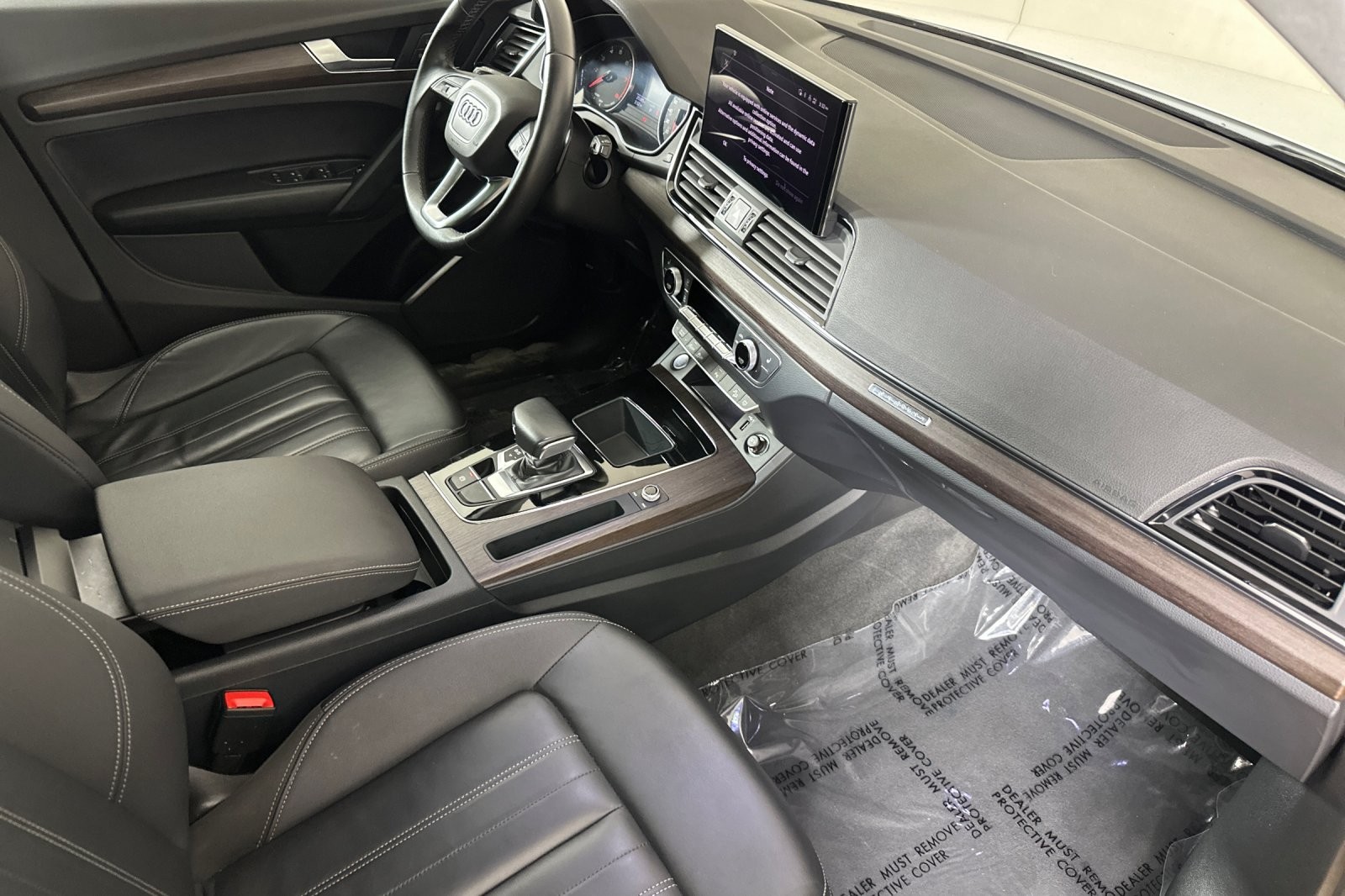 Used 2022 Ibis White Audi S line Premium 45 TFSI quattro image 30