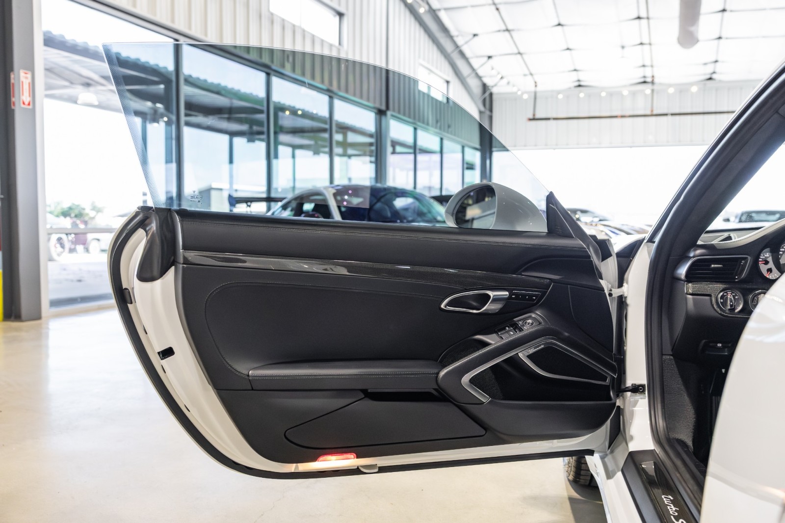 Used Car 2019 Porsche 911  Turbo S For Sale Under $190,000 In Boerne, Texas