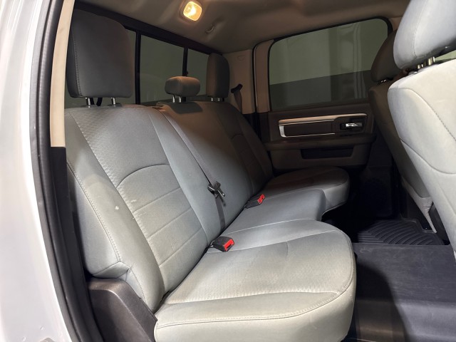 2020 Ram 1500 Classic SLT 4WD 5.7L-V8 in ,