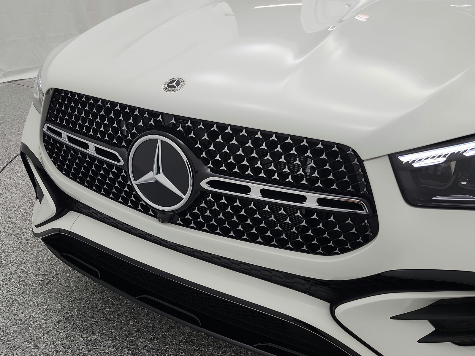 New 2026 Polar White Mercedes-Benz GLE 350 image 13