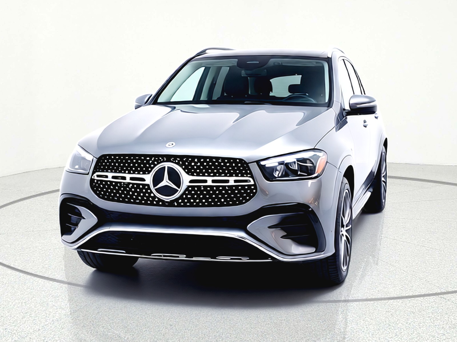 Certified Used 2025 Selenite Grey Metallic Mercedes-Benz GLE 350 4MATIC® SUV image 3