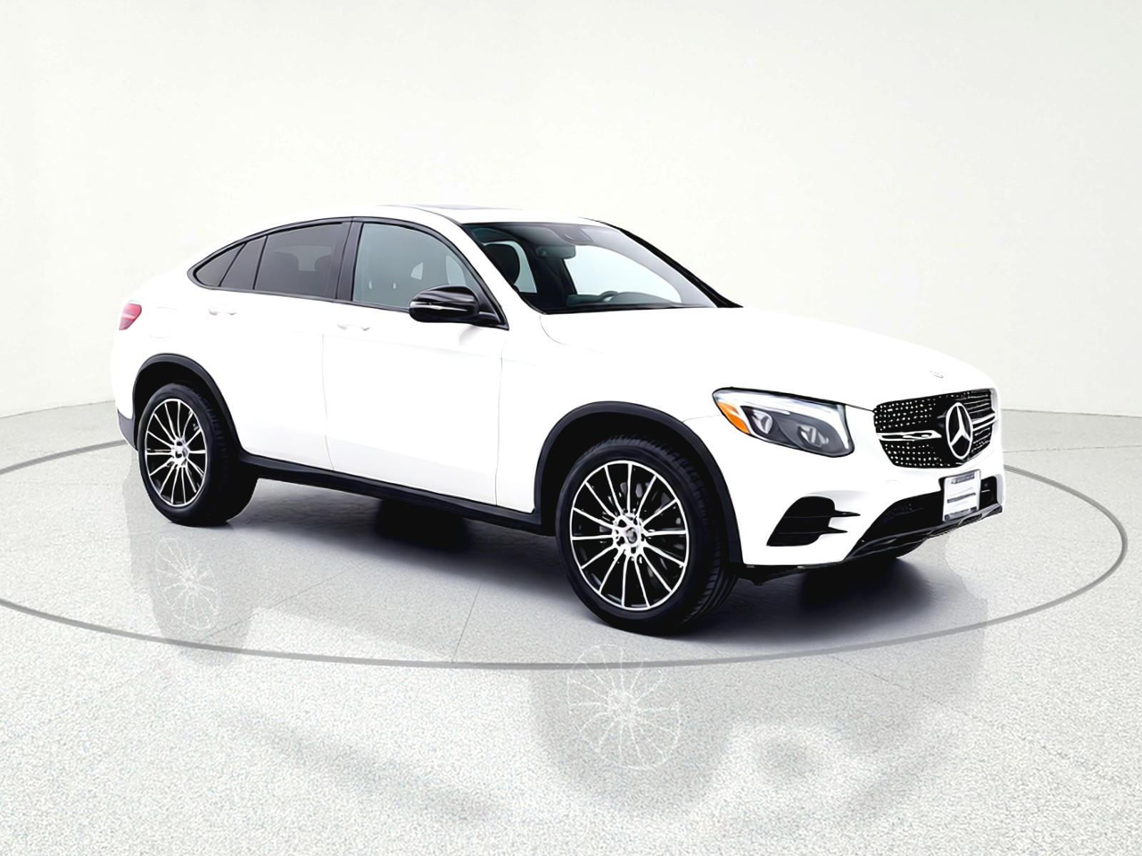 Used 2018 Polar White Mercedes-Benz GLC 300 4MATIC® Coupe image 8