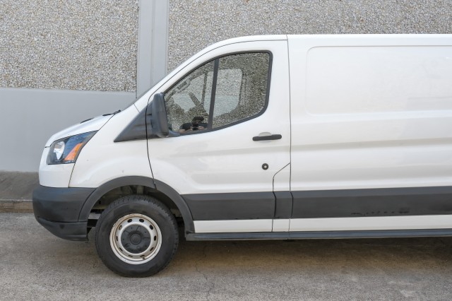 2019 Ford Transit Van  15