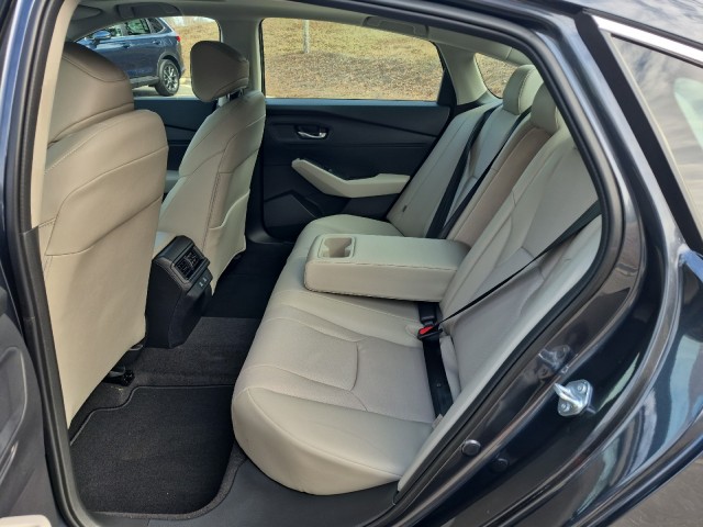 HondaAccord Hybrid39