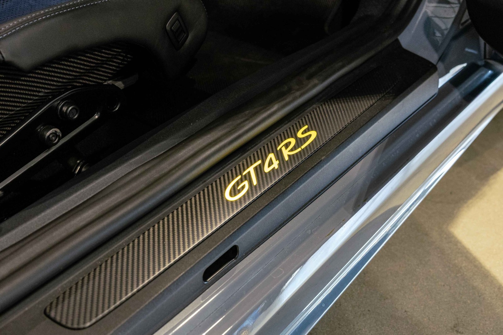 Used Car 2023 Porsche 718 Cayman  Gt4 Rs For Sale Under $210,000 In Boerne, Texas