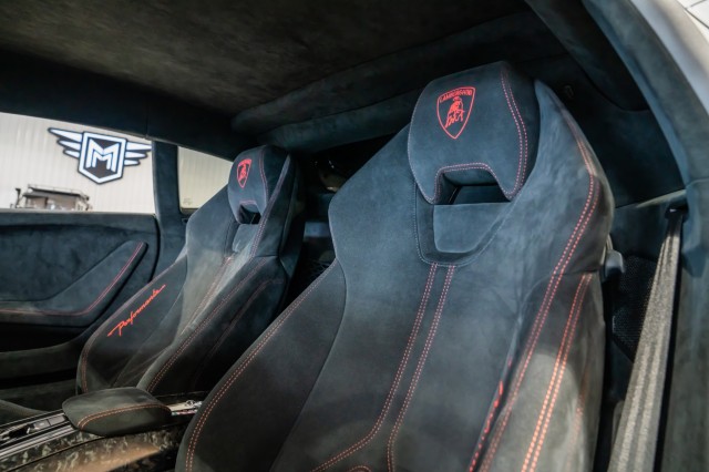 Used Car 2018 Lamborghini Huracan  Performante For Sale Under $320,000 In Boerne, Texas