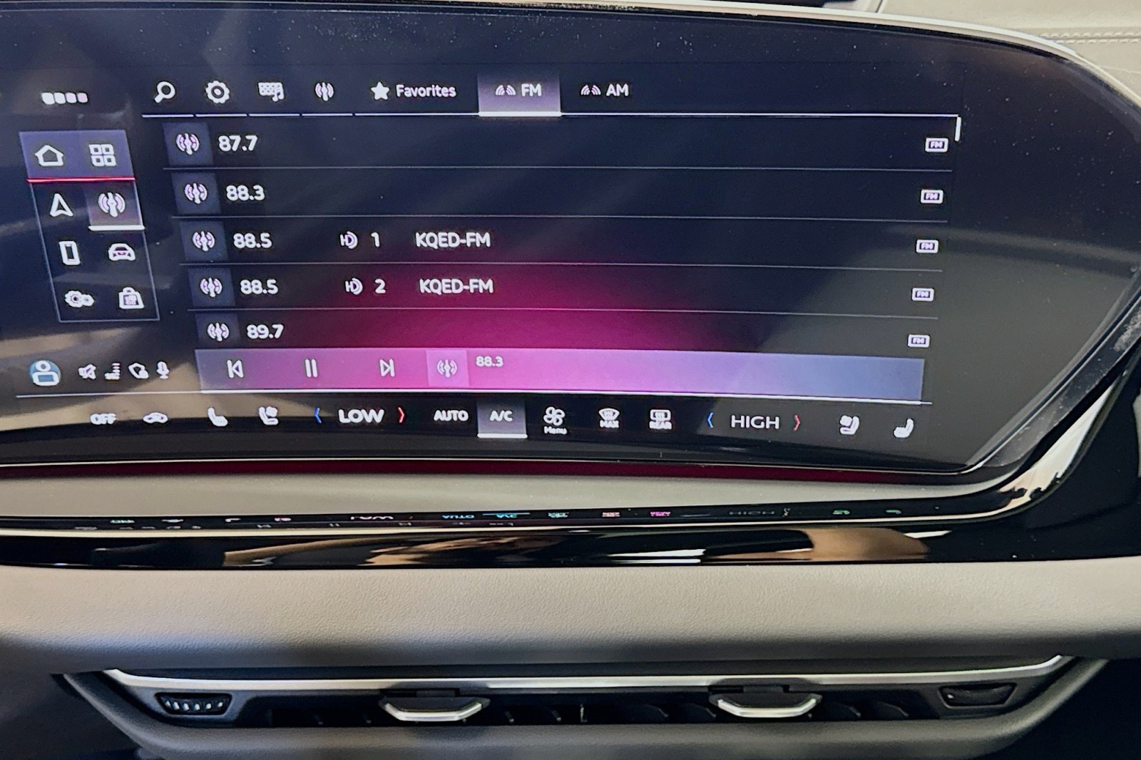 New 2025 Chronos Gray Metallic Audi Premium Plus 2.0 TFSI quattro image 16