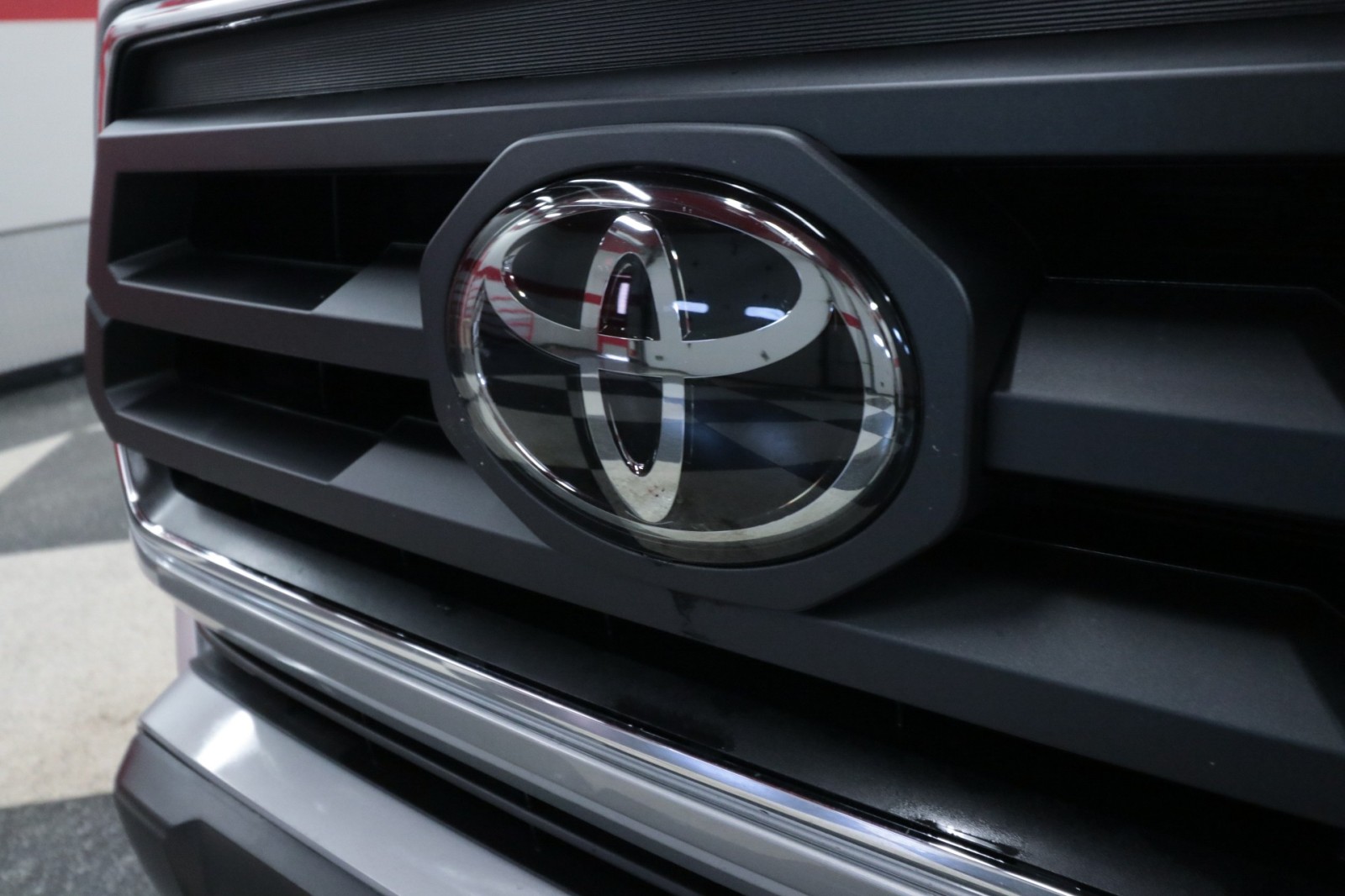 Used Car 2021 Toyota Tacoma 2wd  Sr5 For Sale Under $30,000 In Austin, Texas