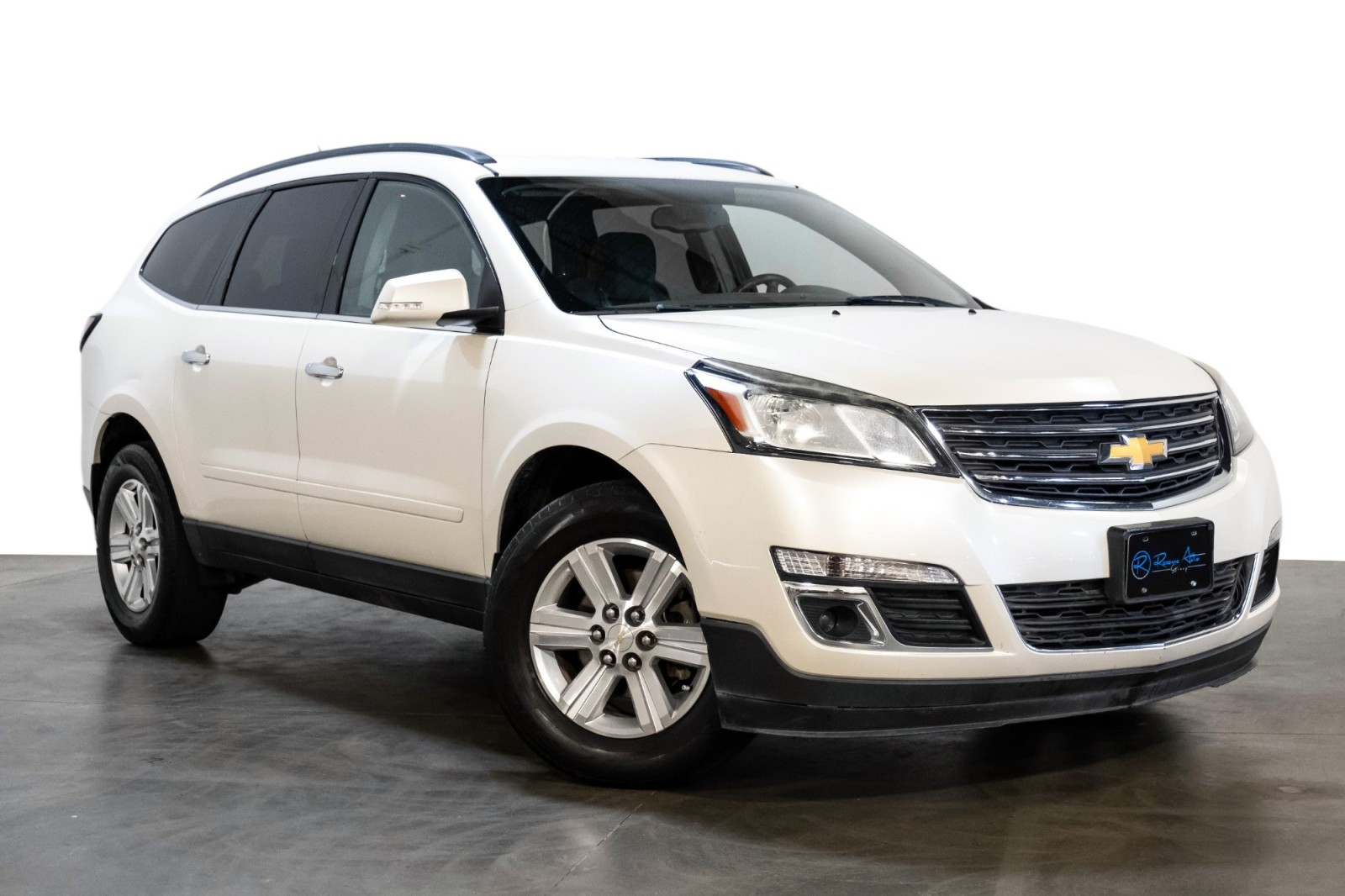 2014 Chevrolet Traverse LT CaptainSeating 3rdRowSeat RearClimatePkg 4