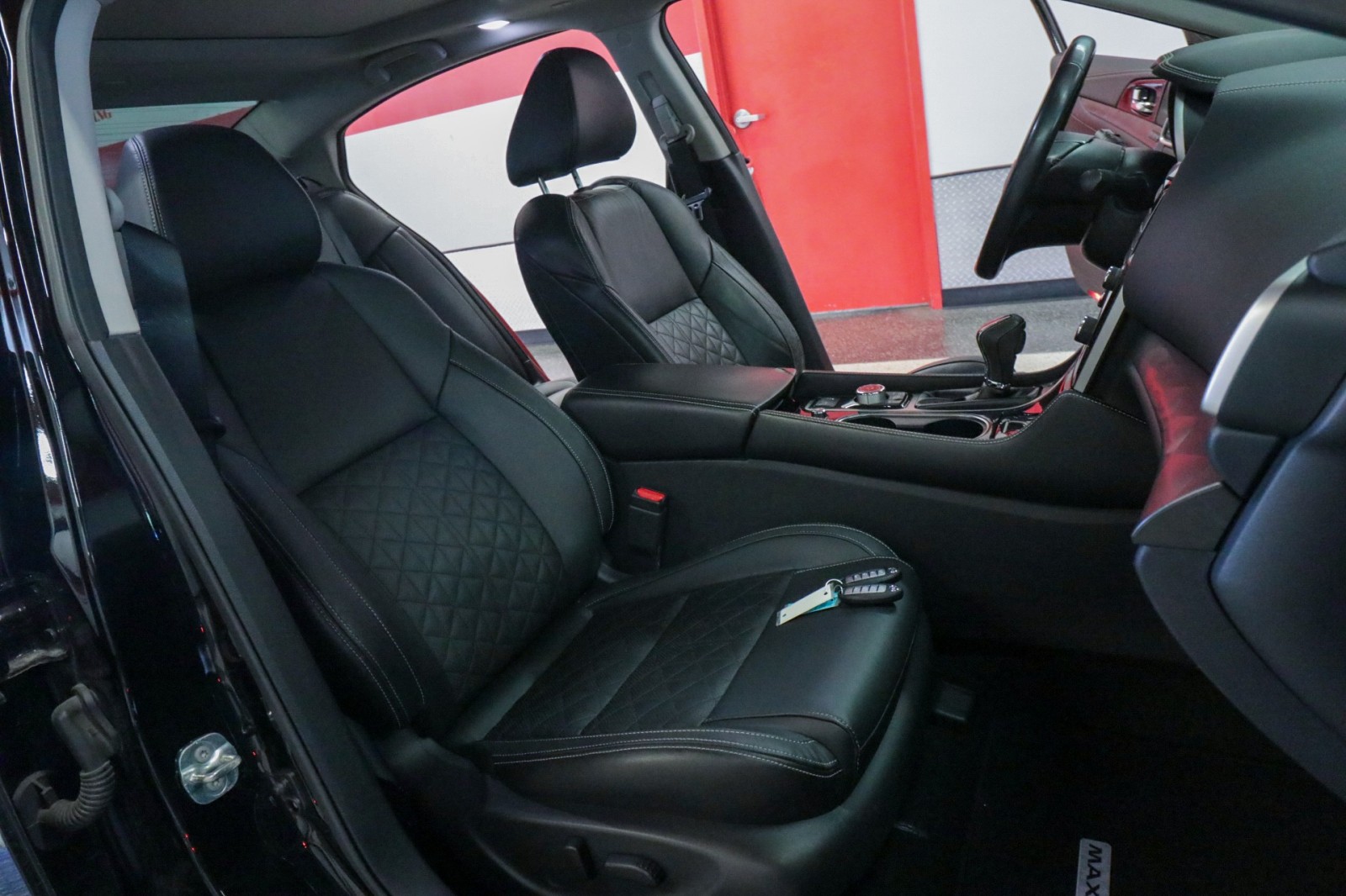 Used Car 2022 Nissan Maxima  Platinum For Sale Under $30,000 In Austin, Texas