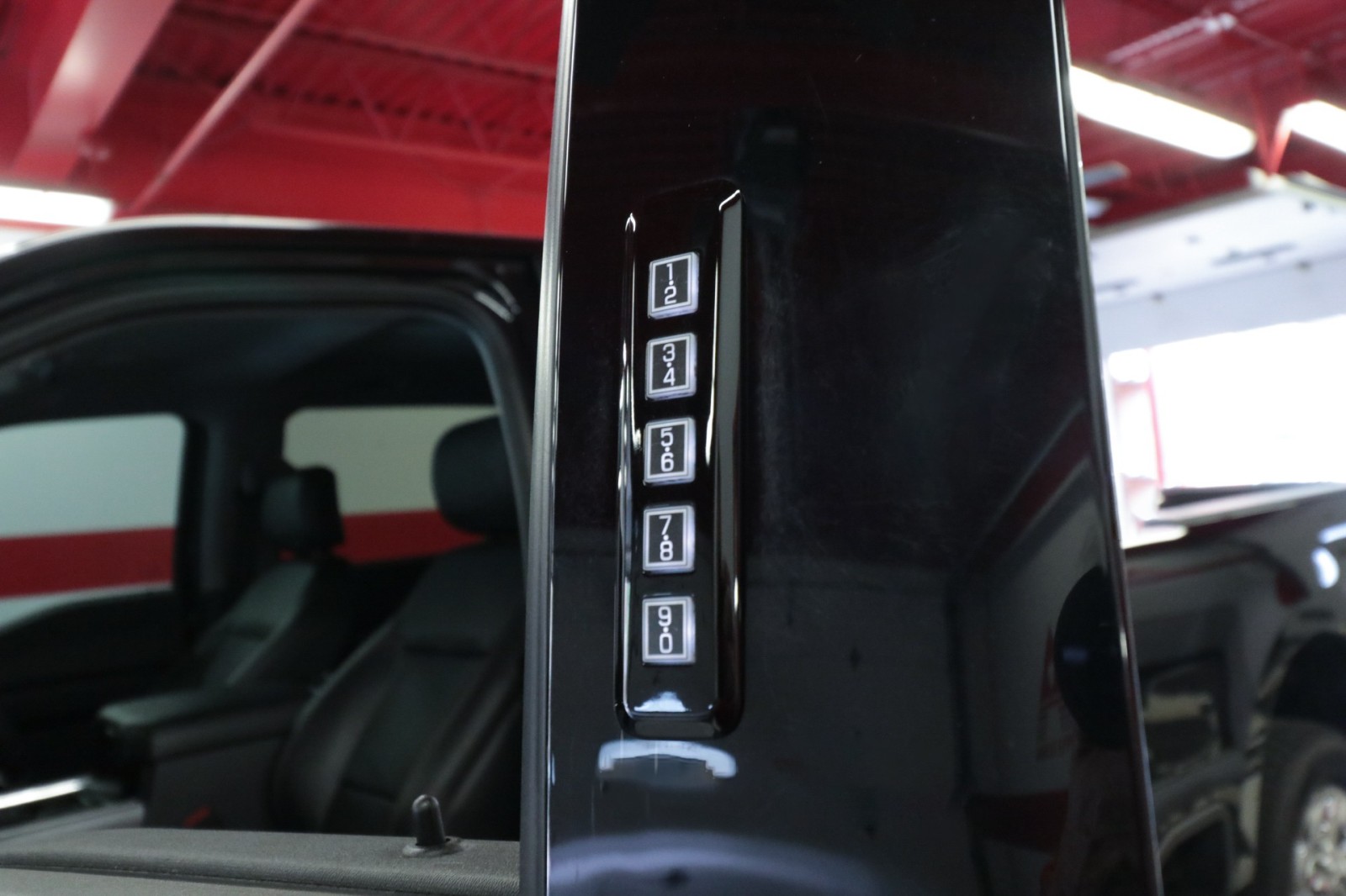 Used Car 2023 Ford Super Duty F-250 Srw  Lariat For Sale Under $80,000 In Austin, Texas