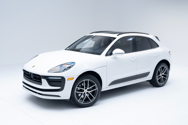 2025  Macan  in , 