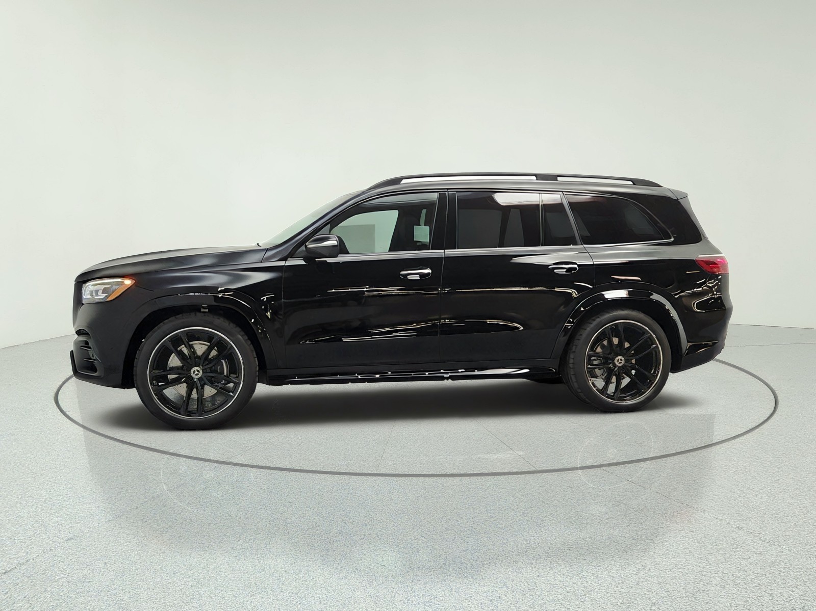 New 2026 Black Mercedes-Benz GLS 450 4MATIC® SUV image 8