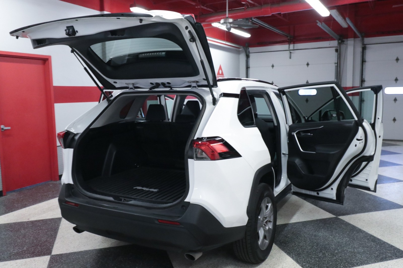 Used Car 2022 Toyota Rav4  Hybrid Xle For Sale Under $30,000 In Austin, Texas