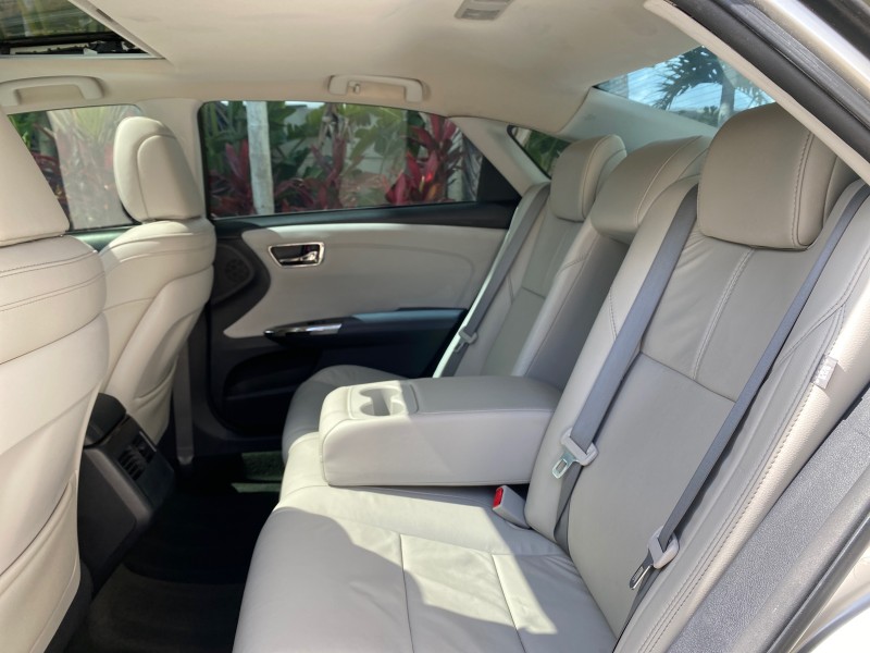 2013 Toyota Avalon XLE Premium LOW MILES 56,196 in , 