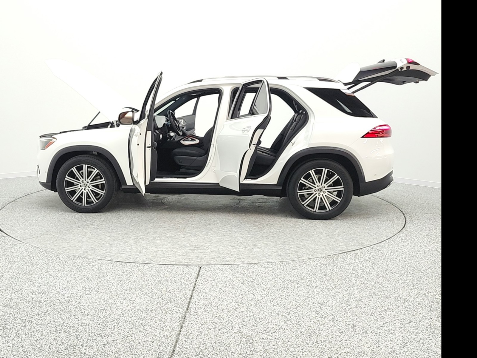 Certified Used 2024 Polar White Mercedes-Benz GLE 350 4MATIC® SUV image 8