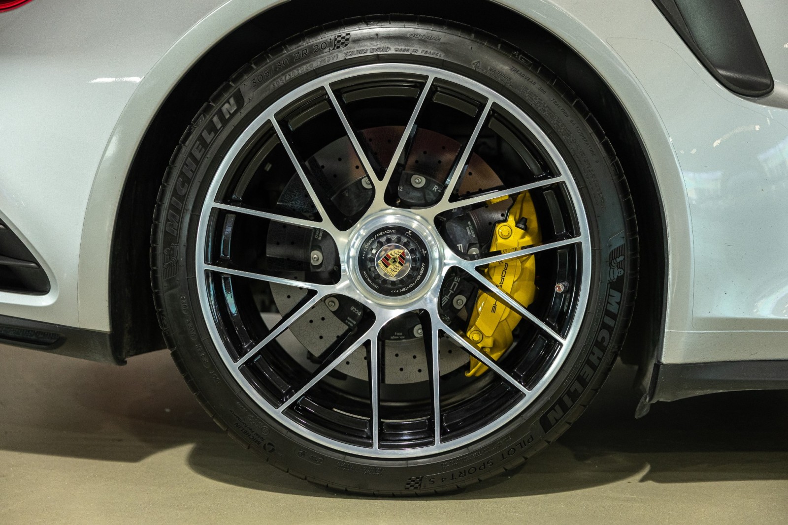 Used Car 2018 Porsche 911  Turbo S For Sale Under $170,000 In Boerne, Texas