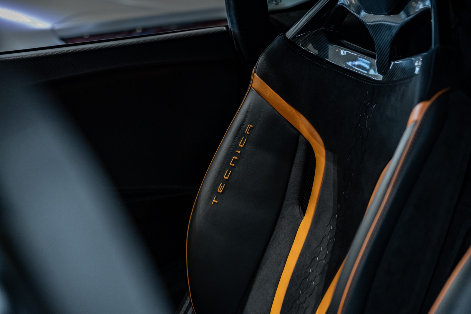 Used Car 2023 Lamborghini Huracan Tecnica  For Sale Under $340,000 In Boerne, Texas