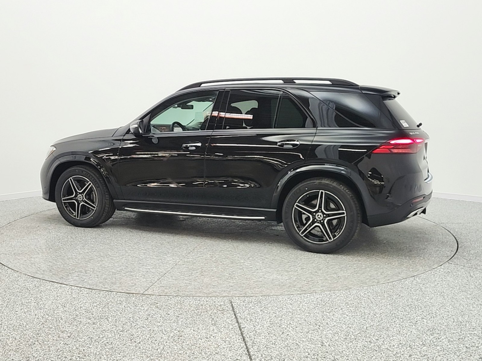 New 2026 Obsidian Black Metallic Mercedes-Benz GLE 450 image 8