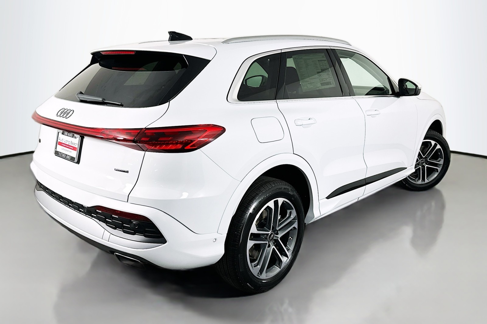 New 2026 Glacier White Metallic Audi Premium image 13
