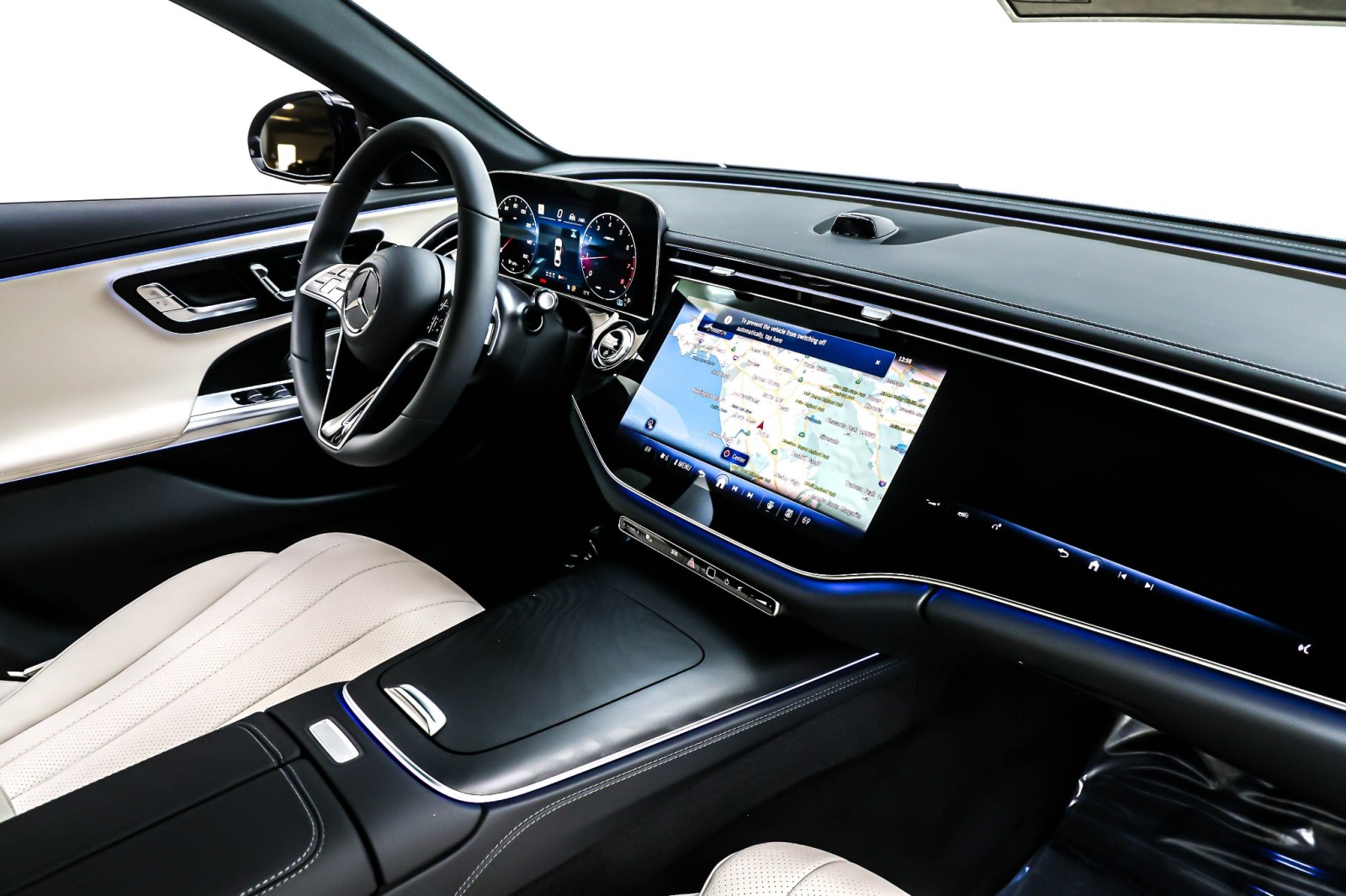 New 2026 Verde Silver Metallic Mercedes-Benz E 350 image 5