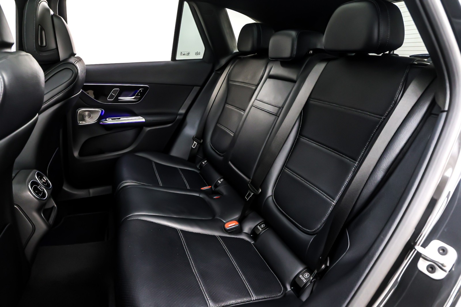 New 2026 Graphite Grey Metallic Mercedes-Benz GLC 300 image 8