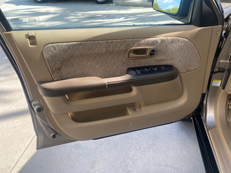 2005 Honda CR-V LX LOW MILES 52,177 SUV in , 