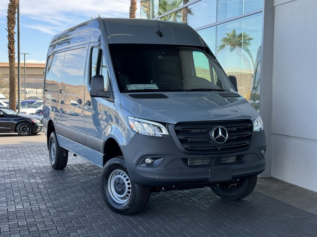 New 2024 MercedesBenz Sprinter Crew Van Fullsize Cargo Van in 925