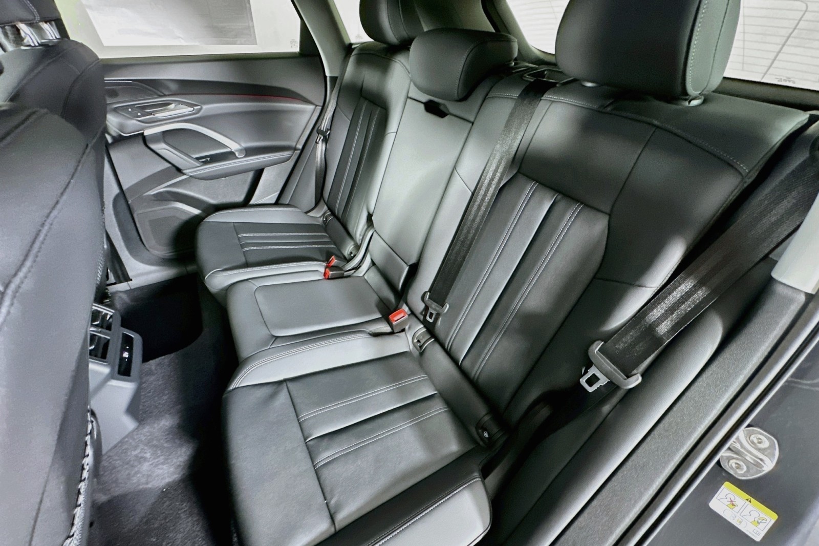 New 2026 Tambora Gray Metallic Audi Premium image 9