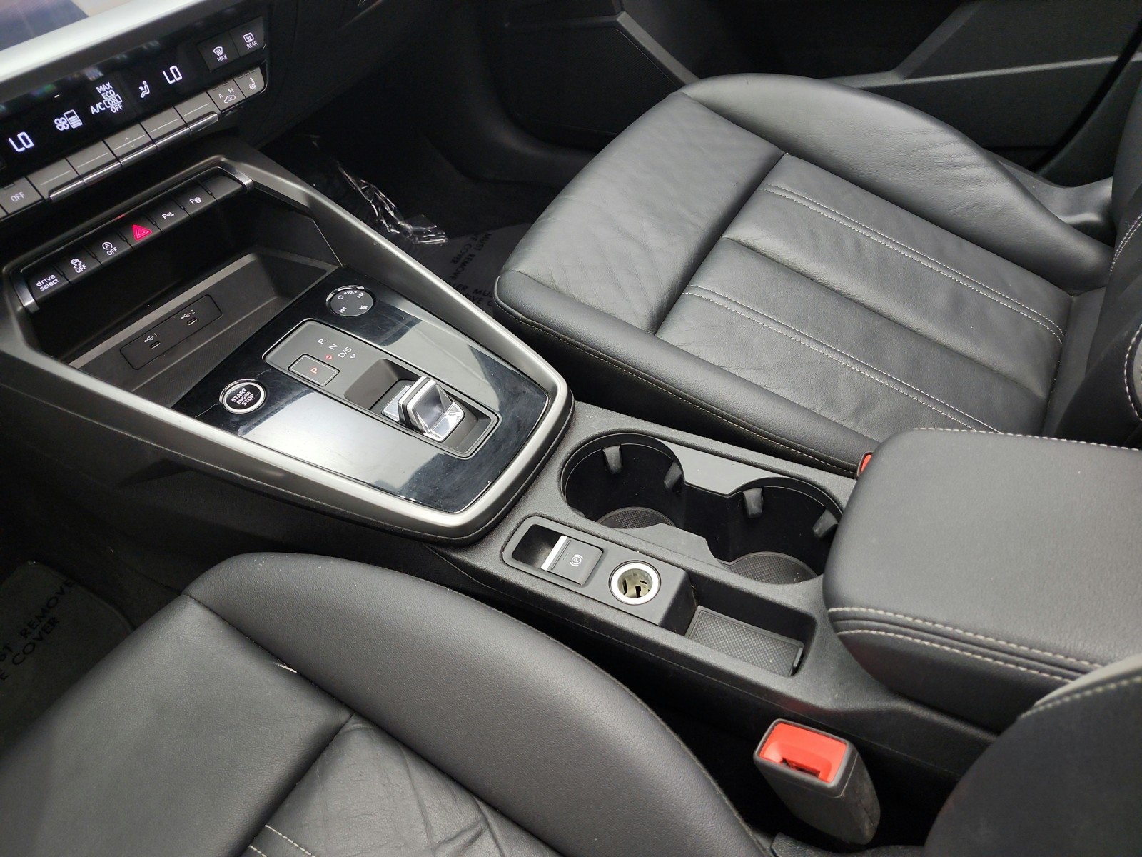 Used 2022 Brilliant Black Audi Premium 40 TFSI image 13