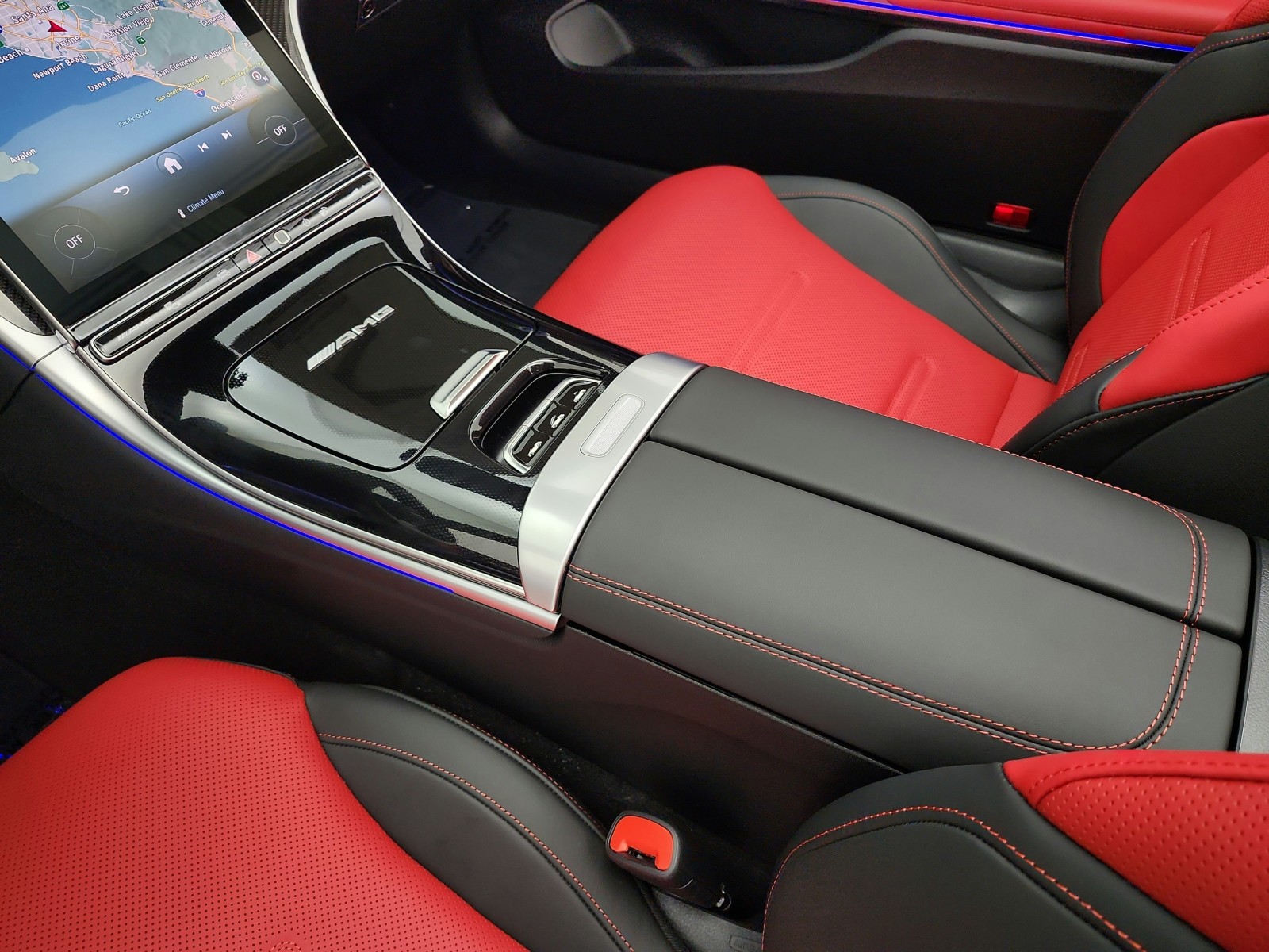 New 2026 MANUFAKTUR Alpine Grey Metallic Mercedes-Benz AMG® CLE 53 4MATIC+ Cabriolet image 11