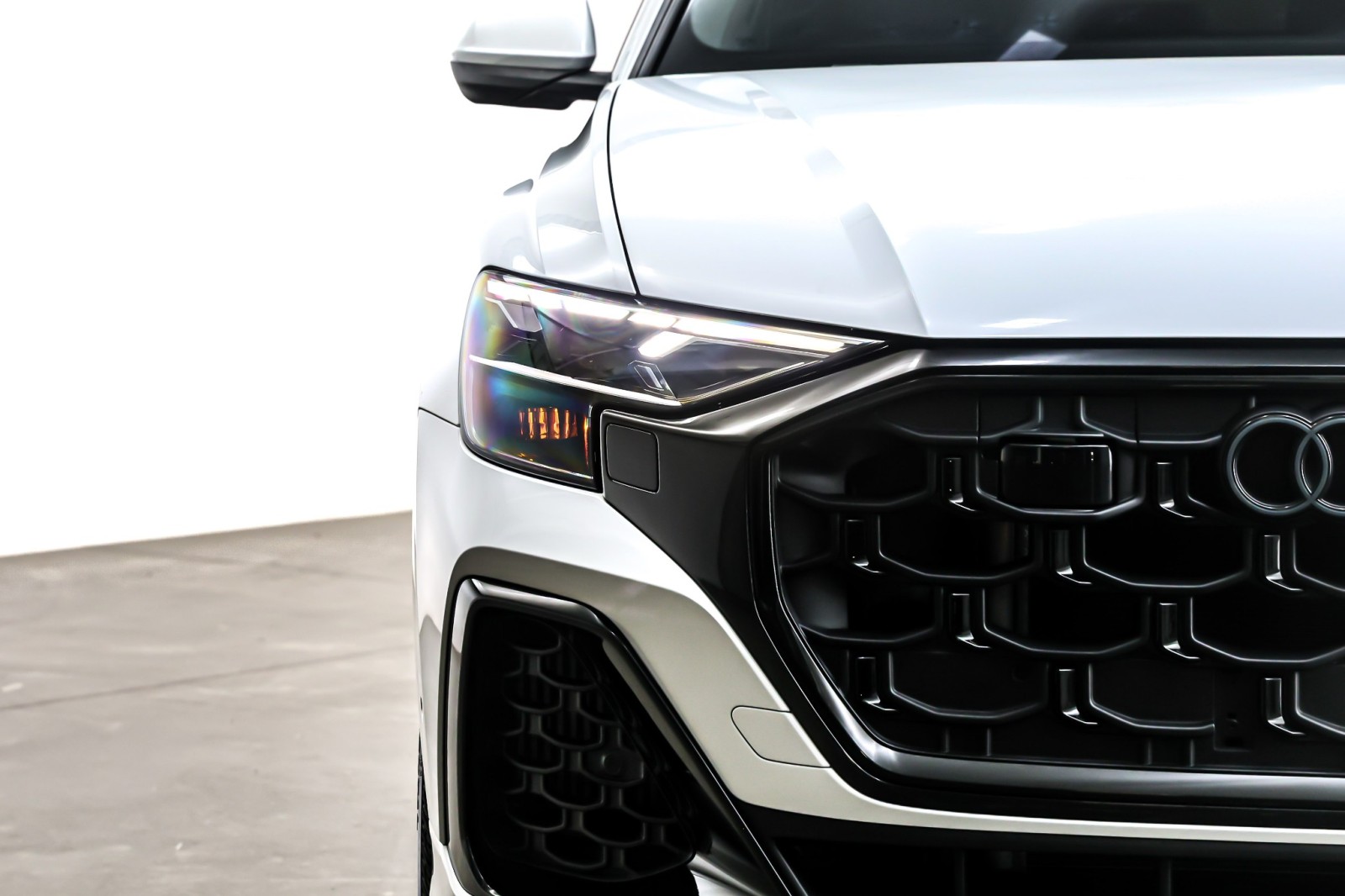 Used 2024 Glacier White Metallic Audi Premium Plus 55 TFSI quattro image 15