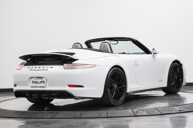 2015 Porsche 911 Carrera GTS 5