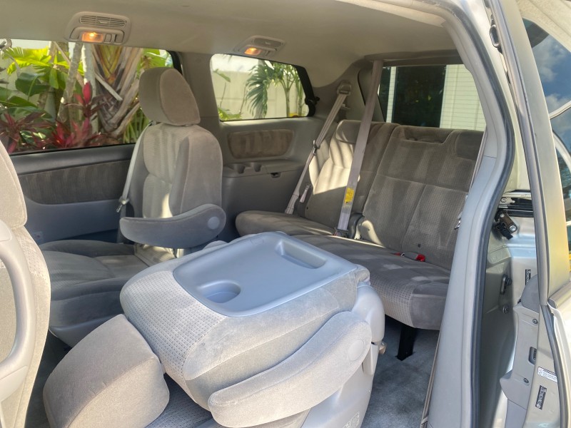 2010 Toyota Sienna LE LOW MILES 41,871 1 OWNER 7 PASSENGER in , 