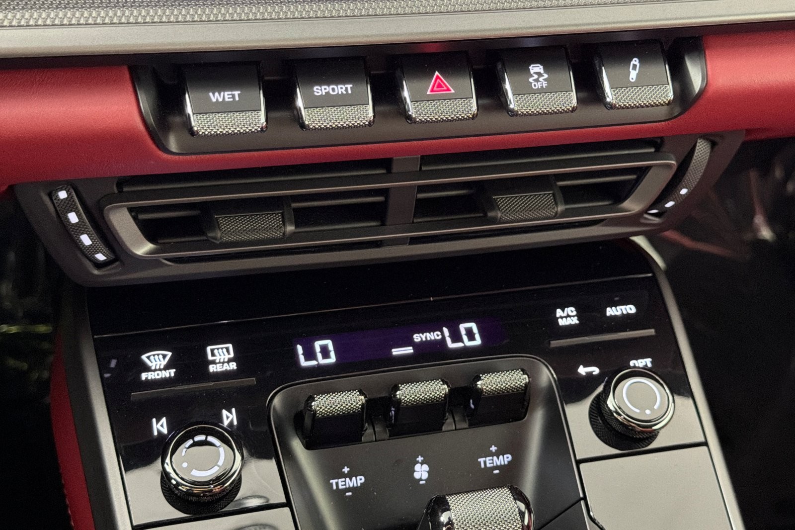 Used 2024 Black Porsche Carrera Coupe image 18