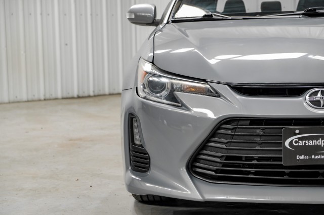 2014 Scion tC  38