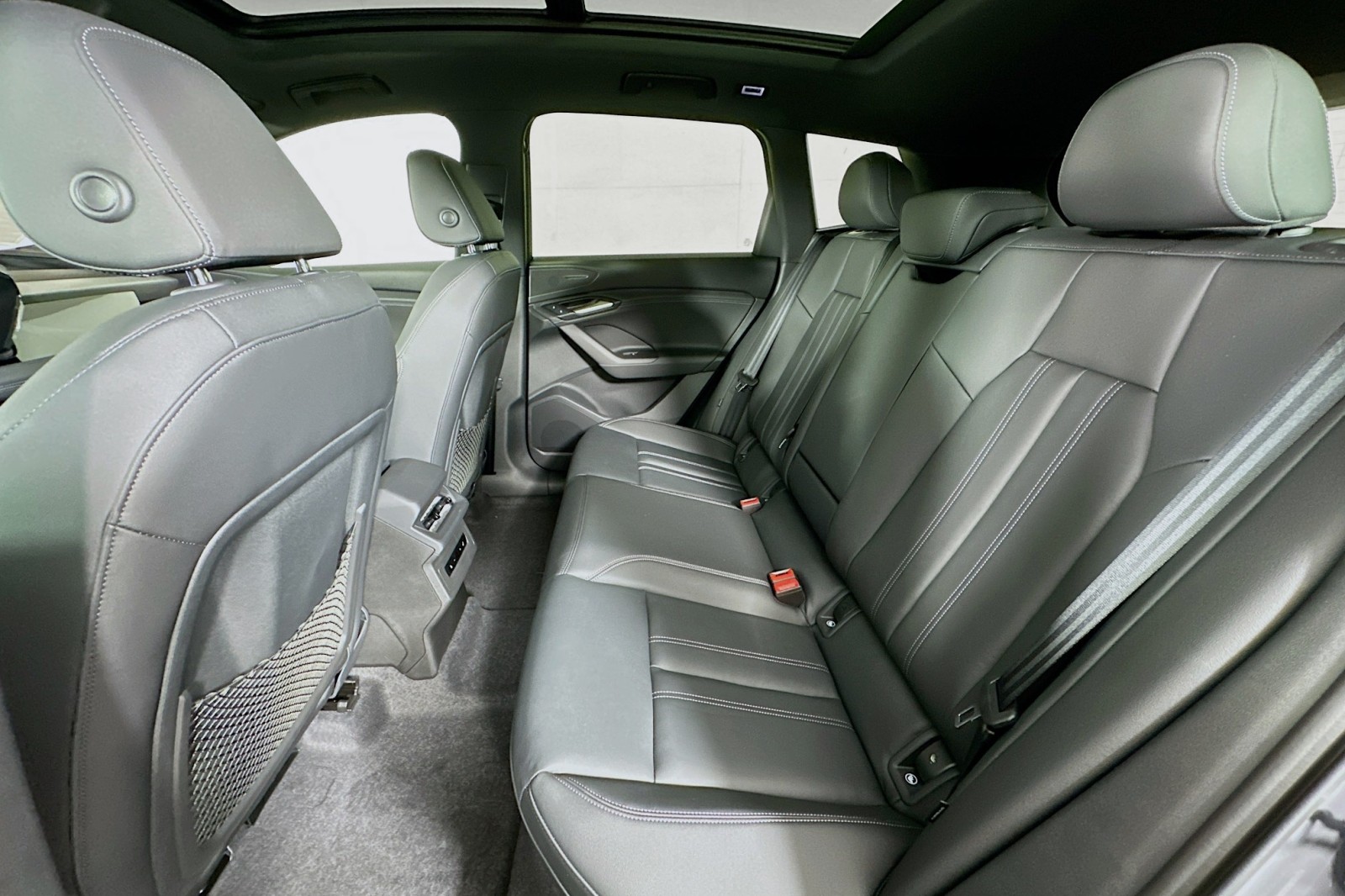 New 2027 Magnet Gray Audi Premium image 9