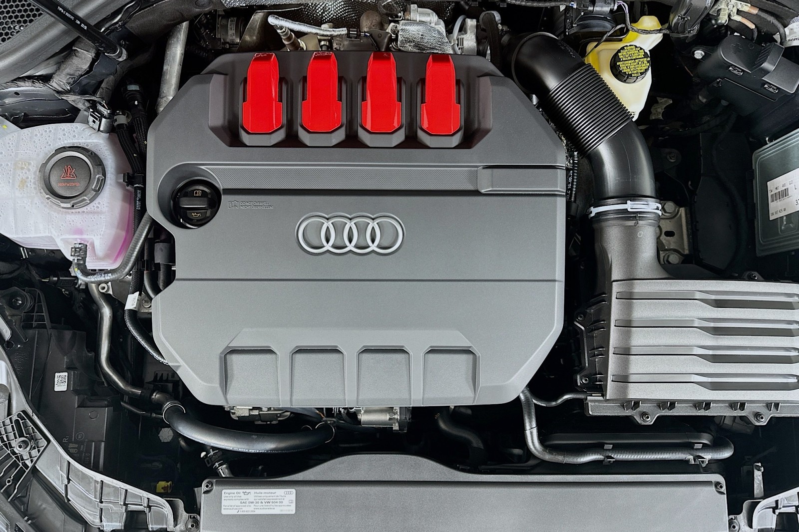 New 2026 Daytona Gray Pearl Effect Audi  image 12