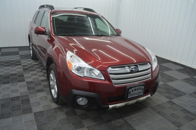 Used 2014 Subaru Outback 2.5i Limited Sedan for sale in Geneva NY
