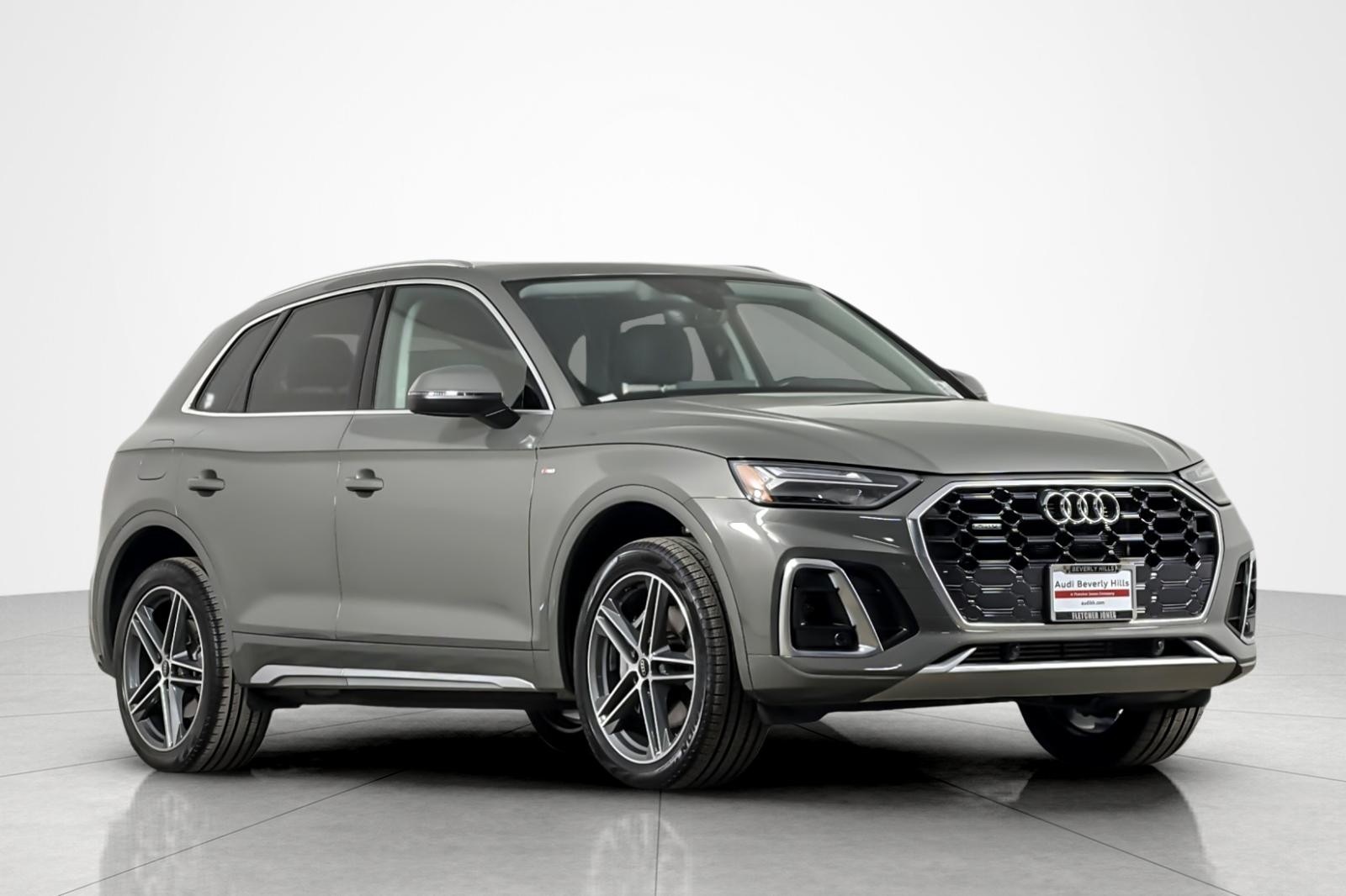 Used 2023 Chronos Gray Metallic Audi S line Premium 55 TFSI e quattro image 7