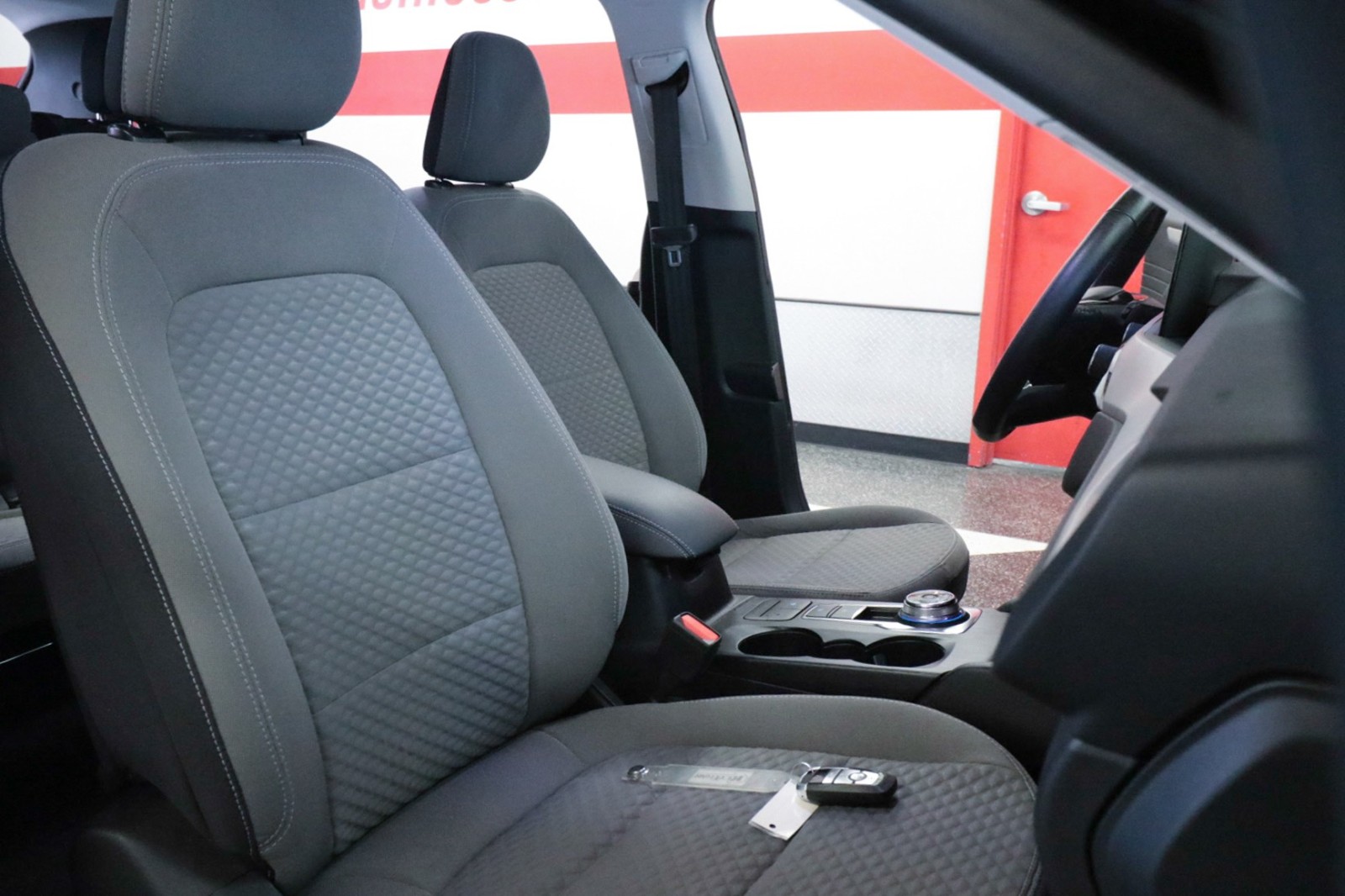 Used Car 2021 Ford Escape  Se Hybrid For Sale Under $25,000 In Austin, Texas